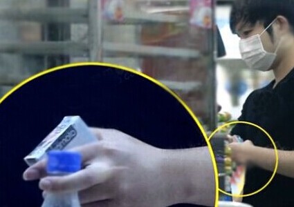 中国好声音第一季选手哈尼族小王子李维真超市