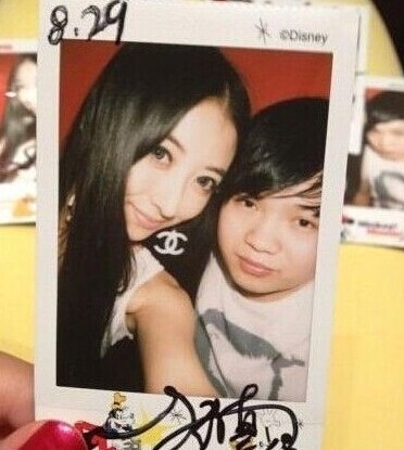 中国好声音第一季选手哈尼族小王子李维真超市