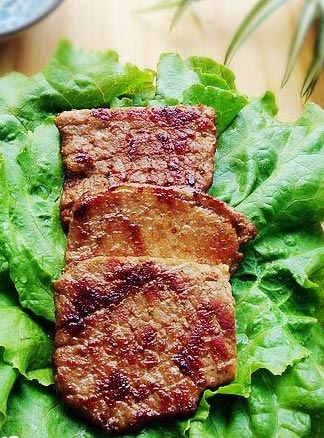 电饼铛煎猪排【下酒菜食谱】 电饼铛煎猪排【下酒菜食谱】