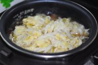 铁釜酸菜炖骨头汤