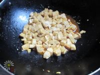杏鲍菇炒豆腐