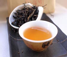 如何鉴别滇红茶 如何区别祁门红茶和滇红茶