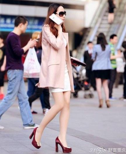 2014街拍重庆美女 最新时尚潮流搭配-3158财富重庆