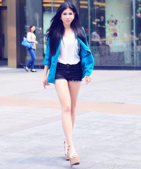 蕾丝裤美女图片大全: 蕾丝裤美女/隐形内衣