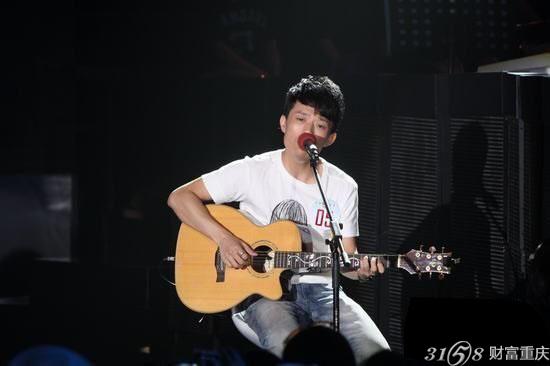 2015赵雷演唱会行程: 赵雷 我们的时光 北京演唱会 时间: 2015-11-15 场馆: 北京展览馆剧场 票价: 180,280,380,480,680 赵雷我们的时光全国巡演武汉站 时间: 2015-11-20 场馆: 湖北剧院 票价: 180,280,380,480,680 赵雷"我们的时光"演唱会全国巡演天津站 时间: 2015-12-04 场馆: 天津大礼堂 票价: 100,180,280,380,480,680,999 2015赵雷"我们的时光"济南演唱会 时间: 2015-