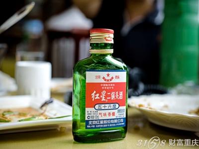 你喝的不是酒 是有故事的"二锅头"