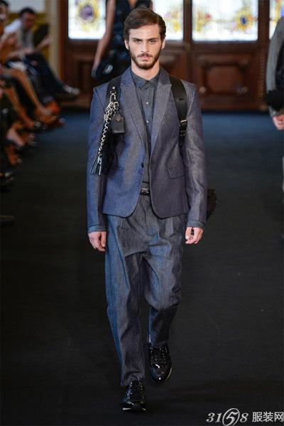时尚大气男装 f5891f3cb1264a6de48ad3c046bf0623.jpg