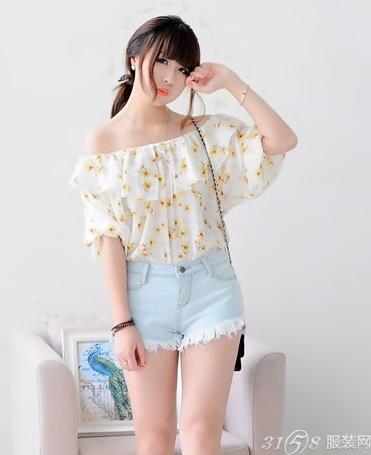 夏季胖女孩穿衣搭配图片 穿出你的自信来!