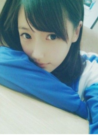 又要开学了 最美校服女生出炉
