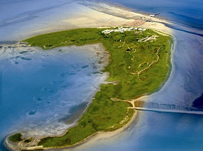 菩提岛(门票),月坨岛(门票),金沙岛等三岛并称"乐亭三岛".