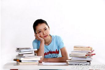 考研和考公务员哪个更好?-3158教育网