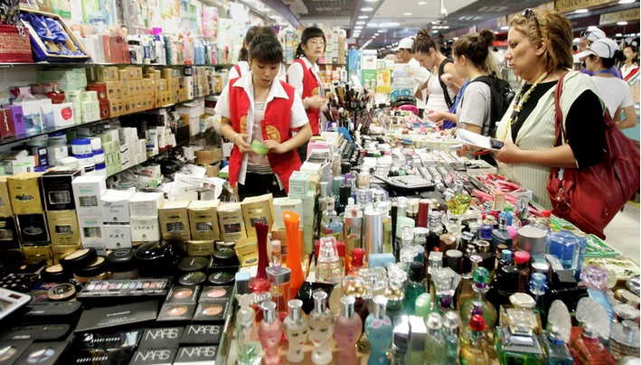 解密化妆品不违法暴利行业的玄机