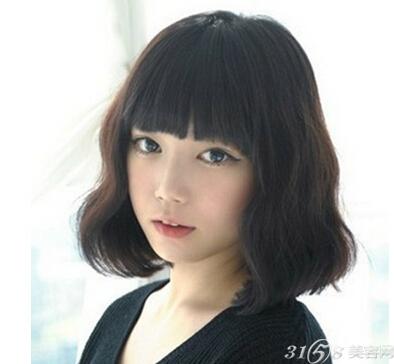 鹅蛋脸适合什么短发?
