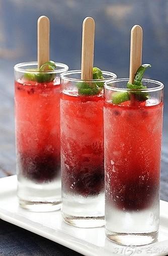 降温的好办法:自制葡萄酒冰棒的配方-酒讯-常识