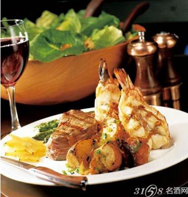 葡萄酒搭配美食建议:肉类配红酒
