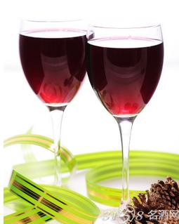 红葡萄酒每天喝多少-3158名酒网