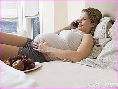 孕妈妈如何安全使用手机