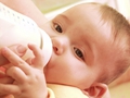 宝宝为什么吐奶 吐奶和溢奶的区别