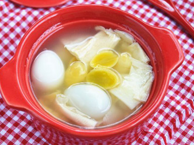 广东蚝油做法果做法的鸡块糖水蛋白鹌鹑饭的砂锅图片