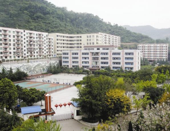 达州新世纪学校简介-3158财富四川