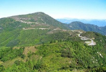 阳台山自古以来就是著名的自然风景区,金代章宗时期,享有盛名的"西山