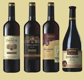美乐干红---世界上著名的红葡萄品种-美酒-葡萄