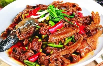 湖南特色美食湘西土匪鸭