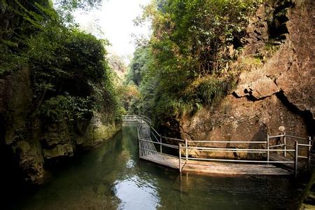 美食美景 >  湖南旅游 > 绝美景观安化茶马古道风景区  现如今,益阳
