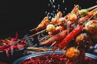在美食街开一家旋转串吧店的利润怎样