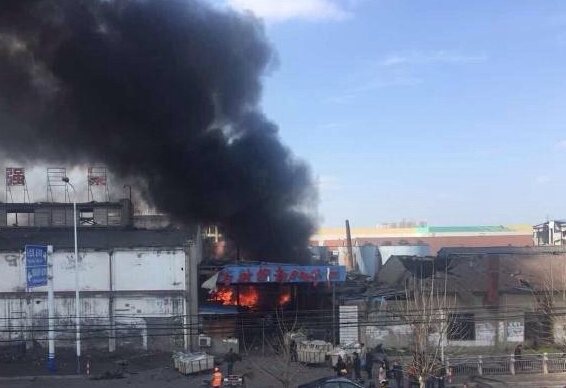 江苏南通大方针织厂发生 事故已造成7人受伤