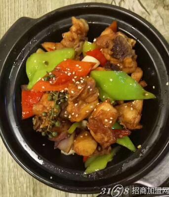 加盟南云上品瓦香鸡米饭 好的开始