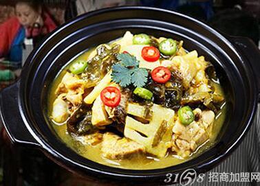南云上品瓦香鸡米饭 扎根每一个社区
