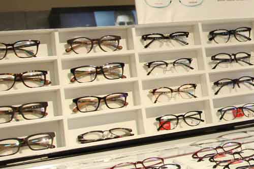 眼镜店还是暴利行业吗,开一家眼镜店好做吗