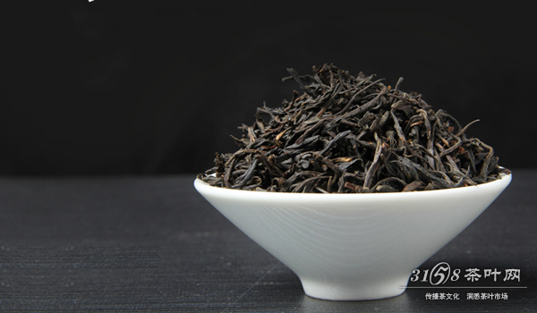 正山小种红茶是怎样分类的 正山小种红茶有四个花色-3158茶叶网