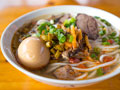 鸭血粉丝汤是哪个城市的传统名吃?怎么做
