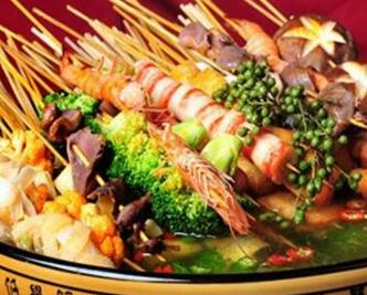 开个庙街麻辣烫店需要多少加盟费?总投资大概