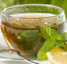 茶饮料衰退含乳和复合蛋白饮料上升
