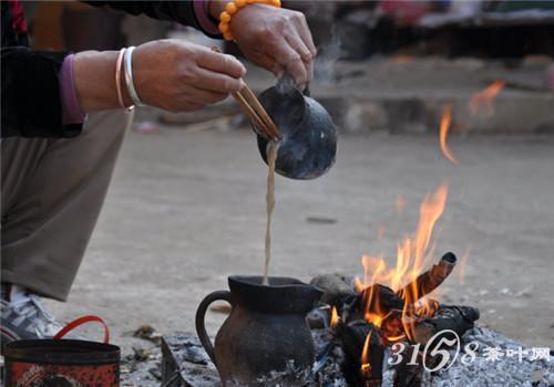 云南的烤茶文化