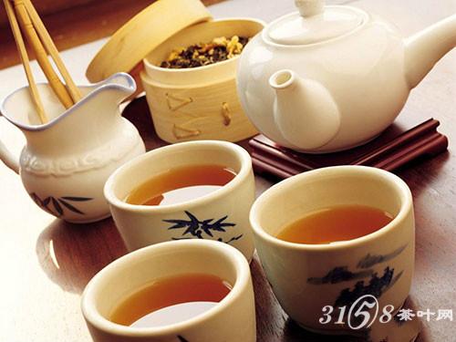 普洱茶中生茶和熟茶哪种减肥效果好