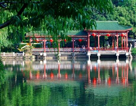 福州西湖是迄今保存最完整的一座古典園林