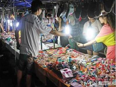 摆地摊卖什么生意会比较好