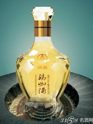 五粮液玛咖酒,参考价:￥156800 玛咖酒酱香型500ml,参考价:￥260