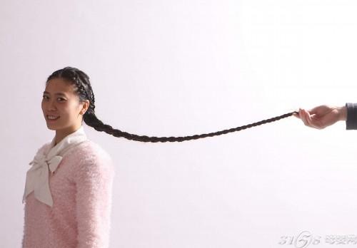 湖南怀孕妈妈为胎儿健康剪去13年长发