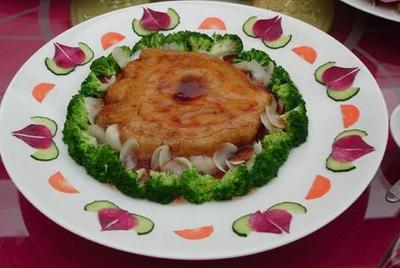 四川美食一品熊掌