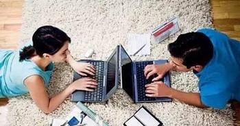 夫妻共同创业“街边摊”变自营品牌