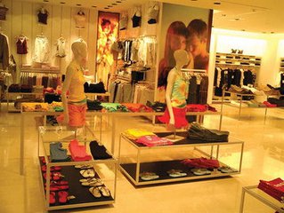 有谁知道ZARA到底能不能加盟或代理?