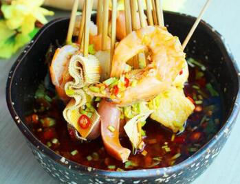 现煮麻辣烫图片 23e1ce0c8f84359e3139a3908cc74ec8.jpg