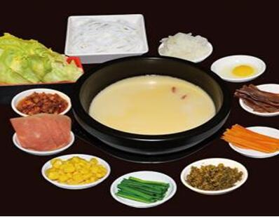 开米线店一年能赚多少钱 张一碗利润分析