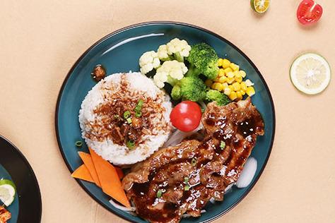 嘉吉基鐵板雞扒飯加盟怎樣 實力品牌經營順利 嘉吉基鐵板雞扒飯加盟怎樣 實力品牌經營順利