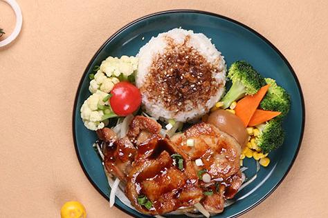 如何开一家铁板鸡扒饭加盟店 如何开一家铁板鸡扒饭加盟店